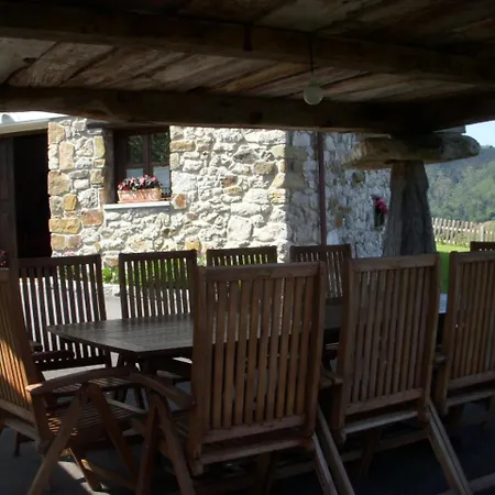 別荘 La Cuetara De Linares リバデセリャ